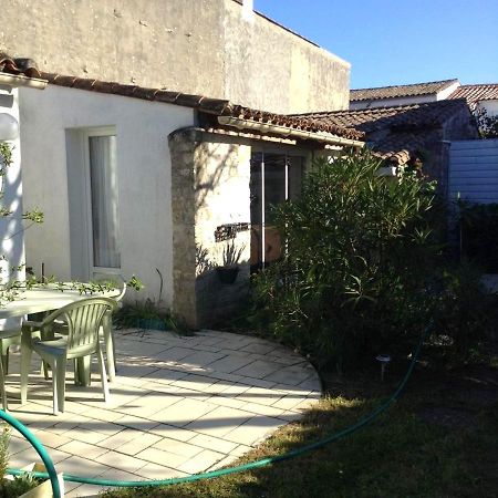 Maison Charmante A Sainte-Marie-De-Re Avec Terrasse Exterior foto